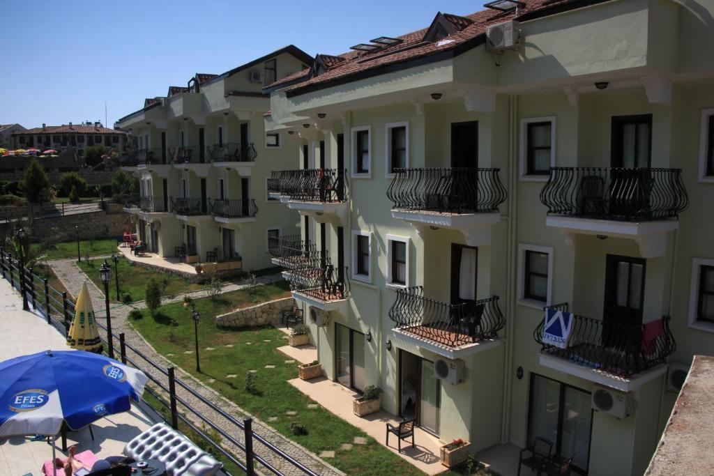 Grove Hotel Олудениз Екстериор снимка