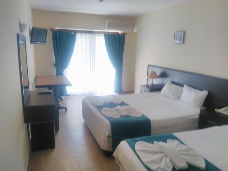 Grove Hotel Олудениз Екстериор снимка