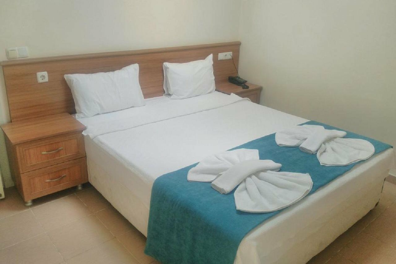 Grove Hotel Олудениз Екстериор снимка